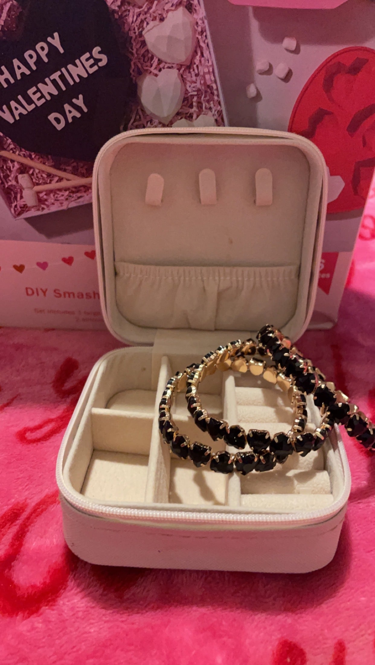 Heart Gem Stretch Bracelets