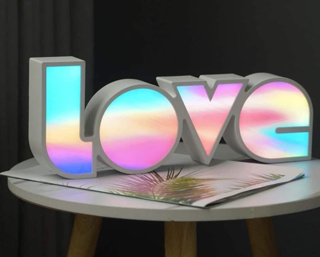 Love Light up Sign