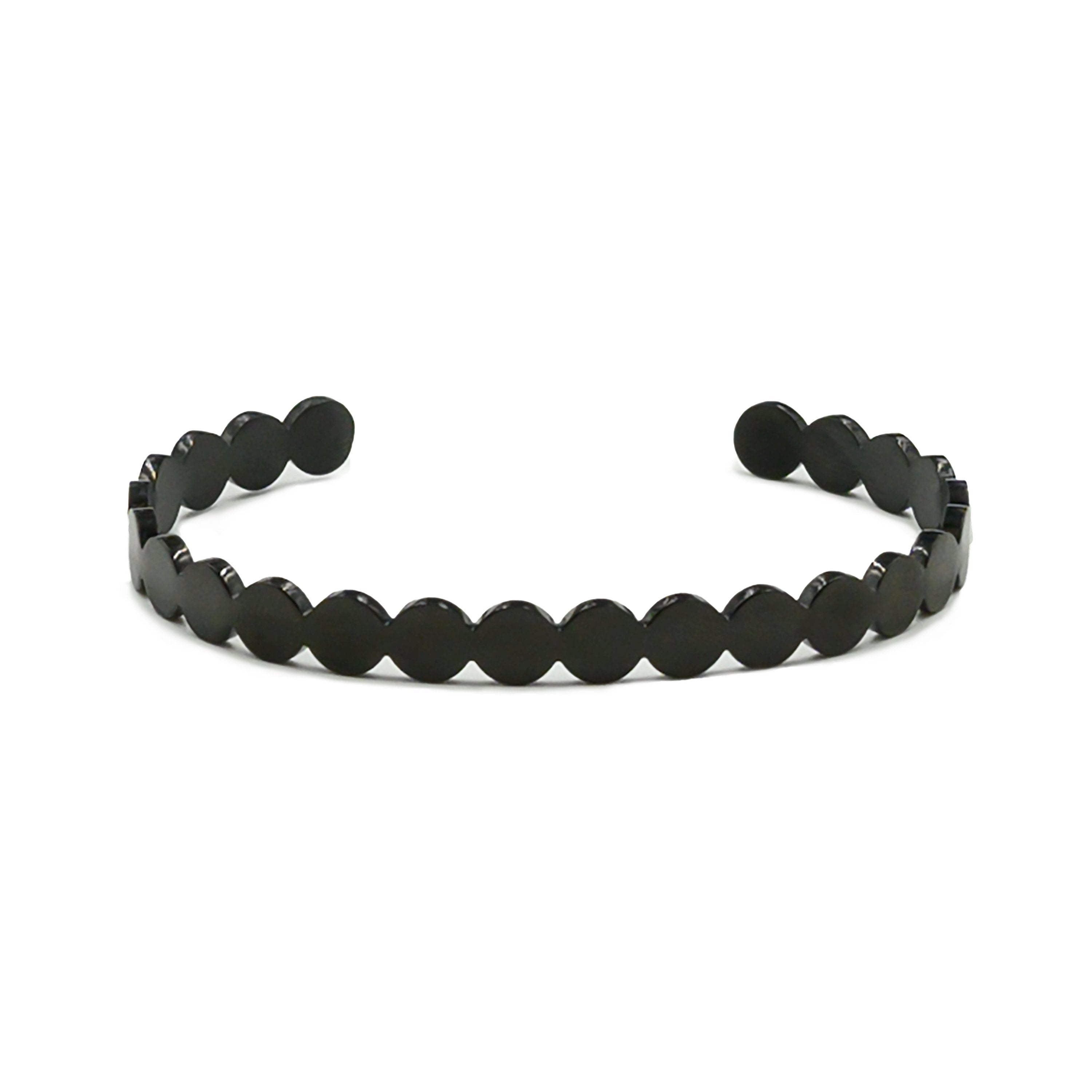 Kinsley Armelle BLACK ARINNA BRACELET