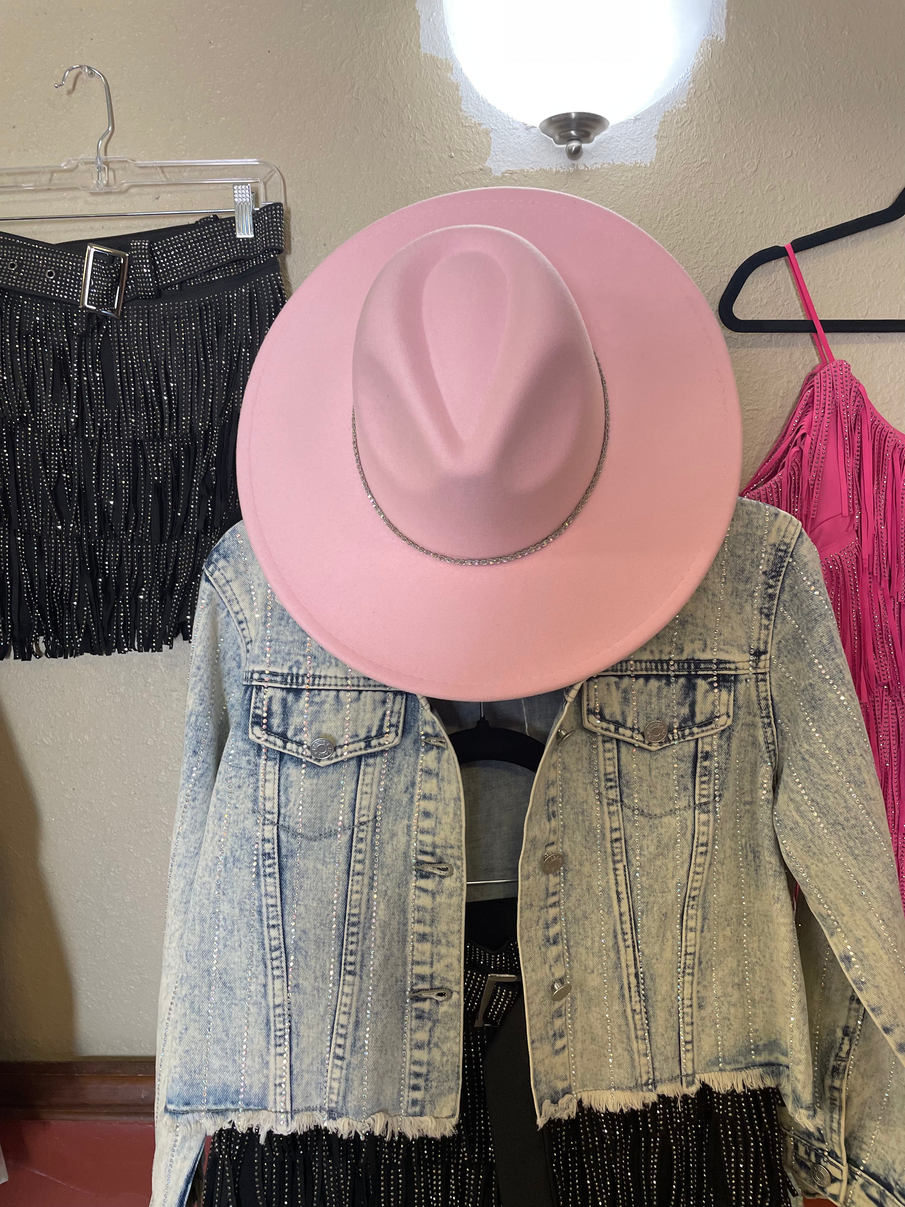 Light pink Wide Brim hat w/rhinestone band